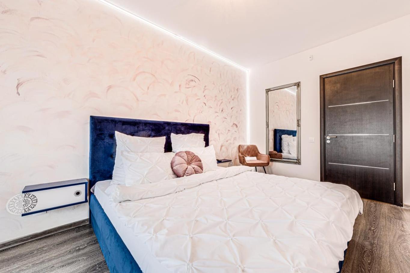 ARI Rose Apartment in complexul Ared Kaufland Arad Exterior foto